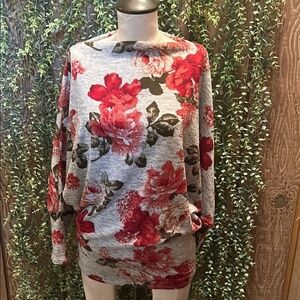 Floral Tunic Top NWOT
